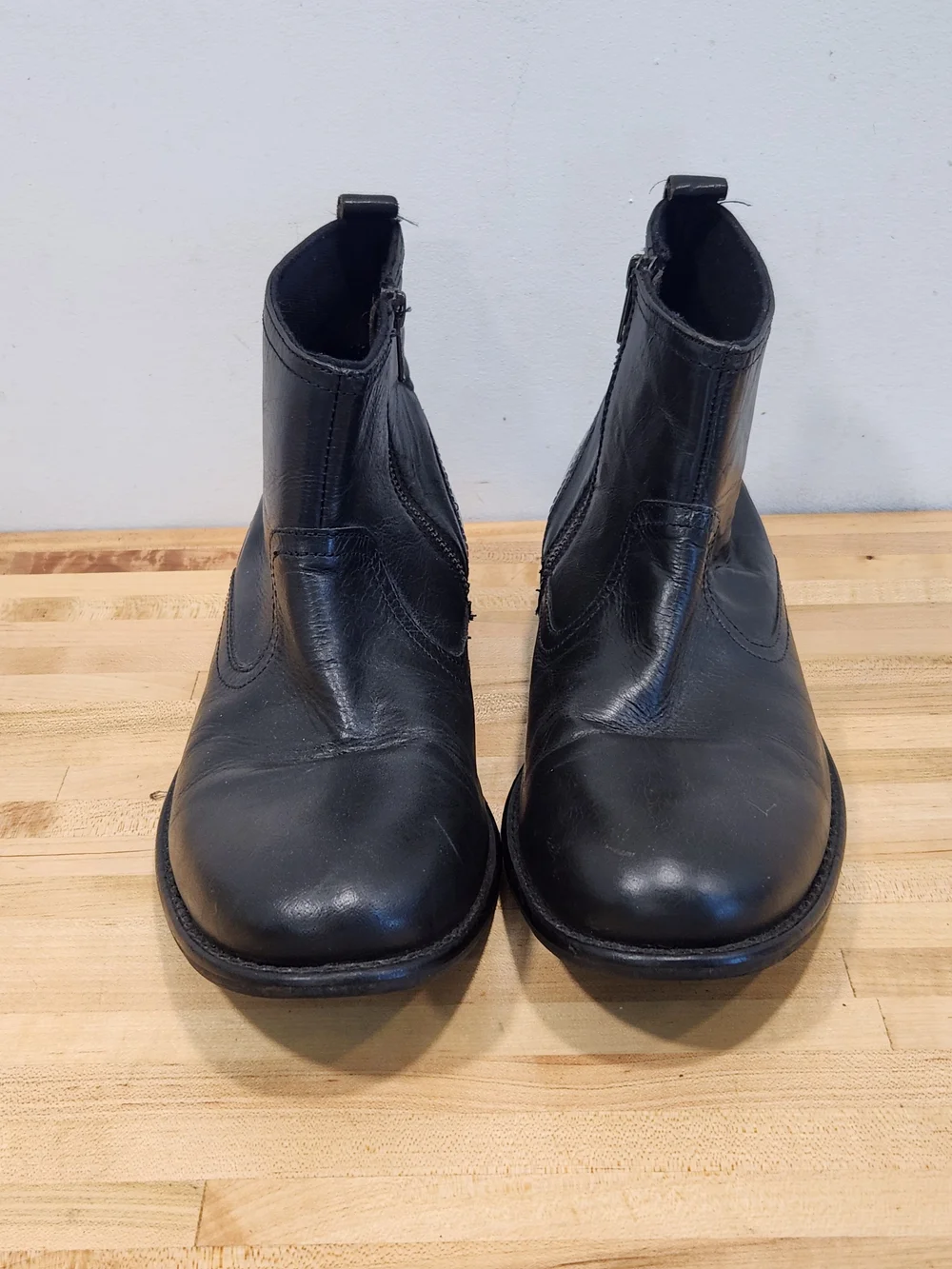 Hawkings McGill Urban Outfitters Black Leather Side Zip Booties Men's 10